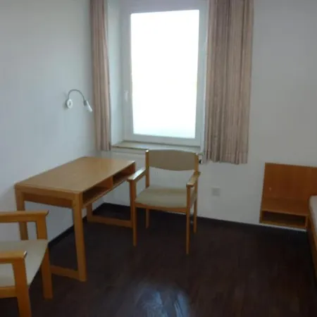דירה Monteurwohnung 2 5 Betten, Kueche, Bad, Waschmaschine אולצן