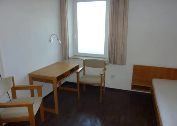 Daire Monteurwohnung 2 5 Betten, Kueche, Bad, Waschmaschine Uelzen
